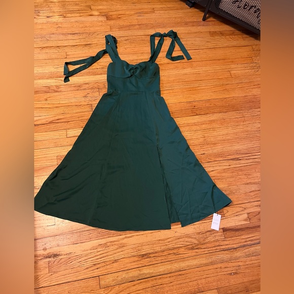 Cider Dresses & Skirts - Brand new with tags Cidar open Bach high split dress size S